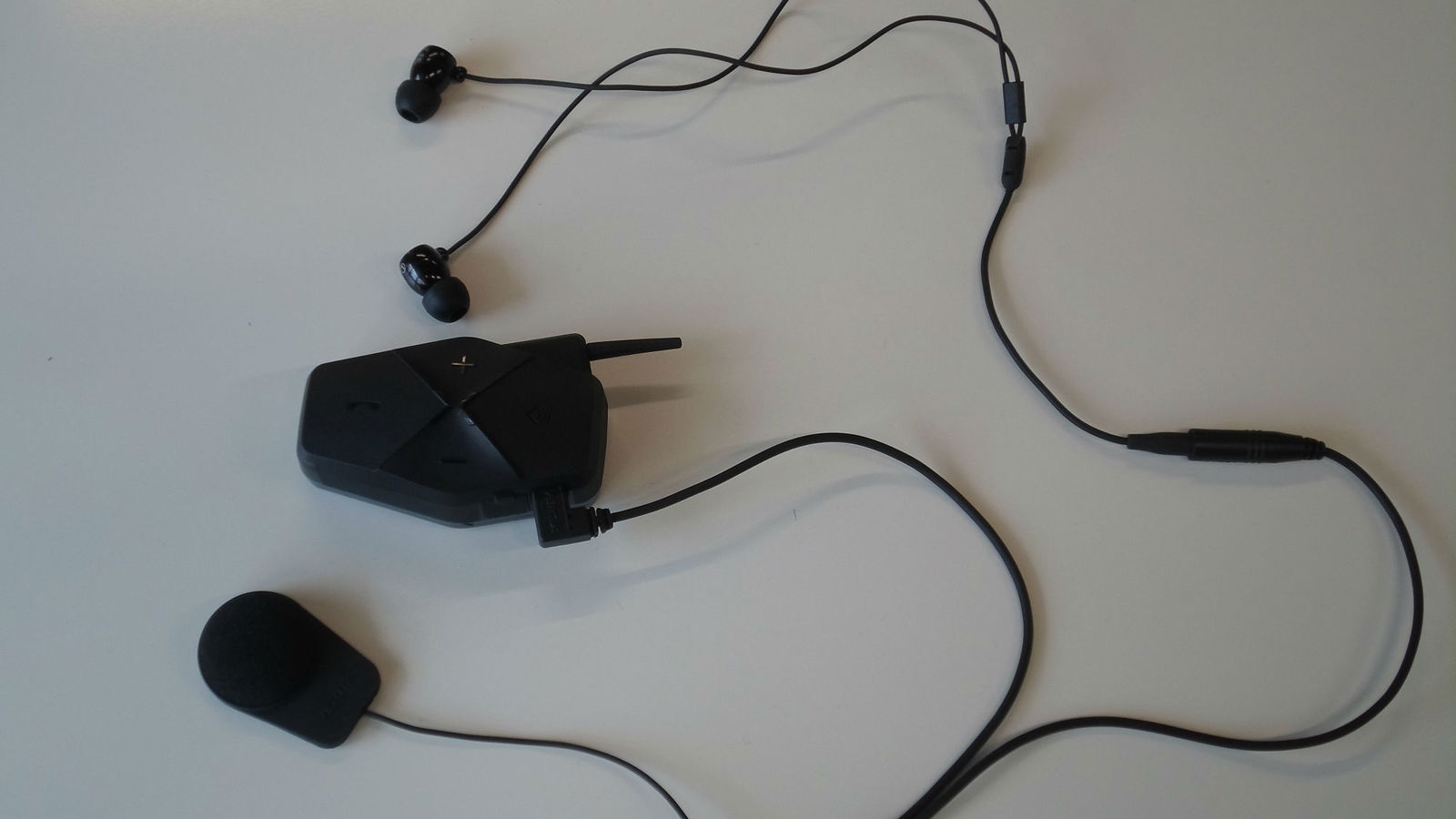 Used: Vertix Raptor-i wireless helmet communicator